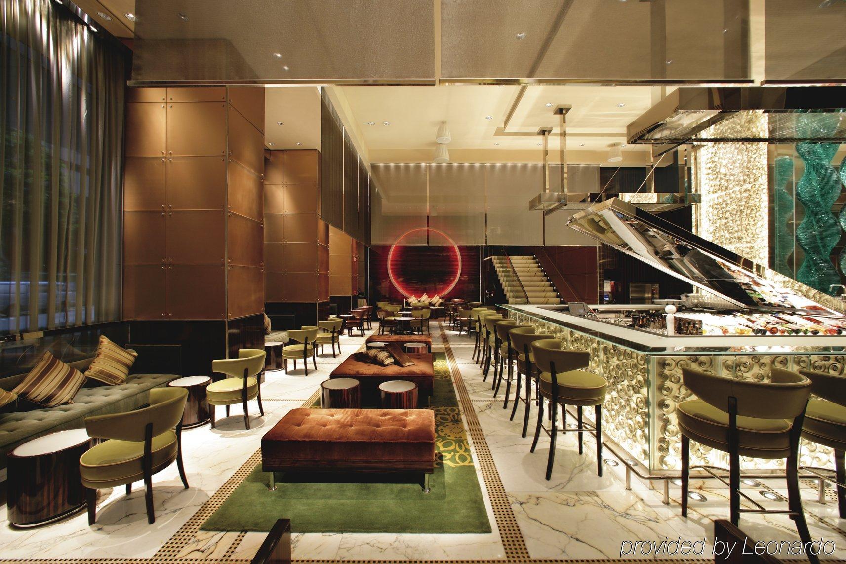 The Landmark Mandarin Oriental, Hong Kong Restaurant photo